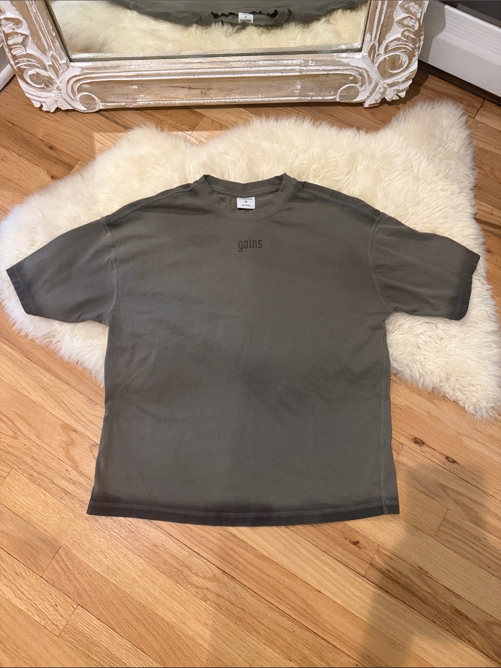 Gymshark Gains Short Sleeve Tee in Olive